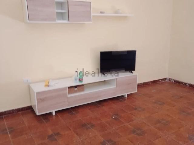 Appartamento in affitto di 170 m² in Via Libertà, 9