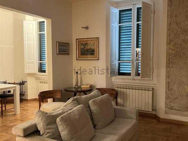Appartamento in affitto di 170 m² in Via Villani, 26