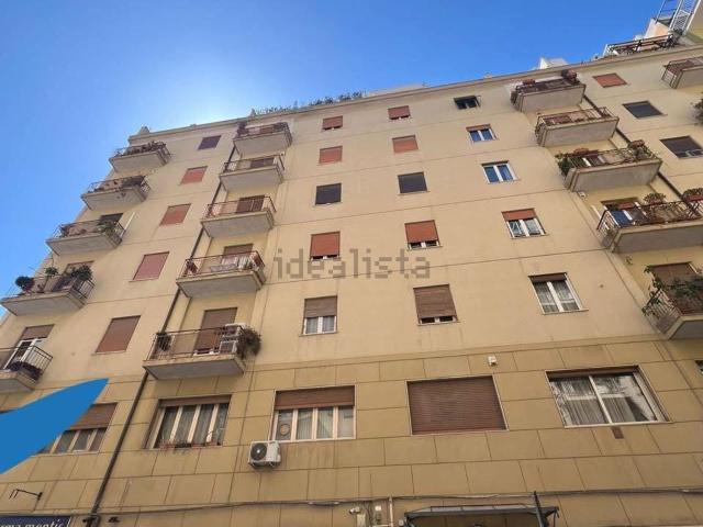 Appartamento in affitto di 175 m² in Via Saverio Scrofani, 44