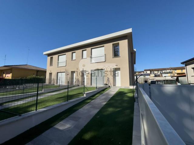 Appartamento in affitto di 175 m² in Via Saldi, 9