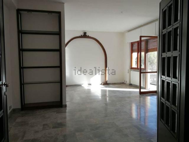 Appartamento in affitto di 180 m²
