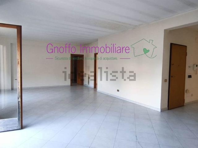 Appartamento in affitto di 180 m²