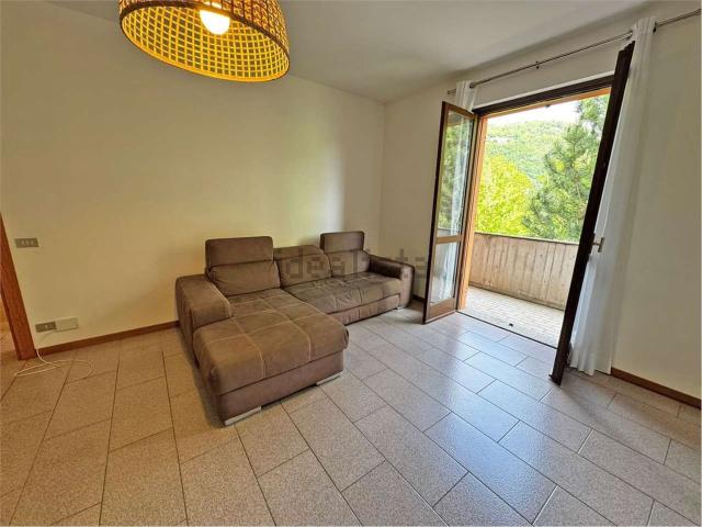 Appartamento in affitto di 180 m² in Via Ariberto da Intimiano, 18