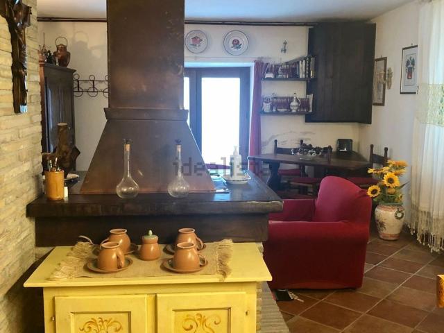 Appartamento in affitto di 180 m² in Via san cristoforo, 2