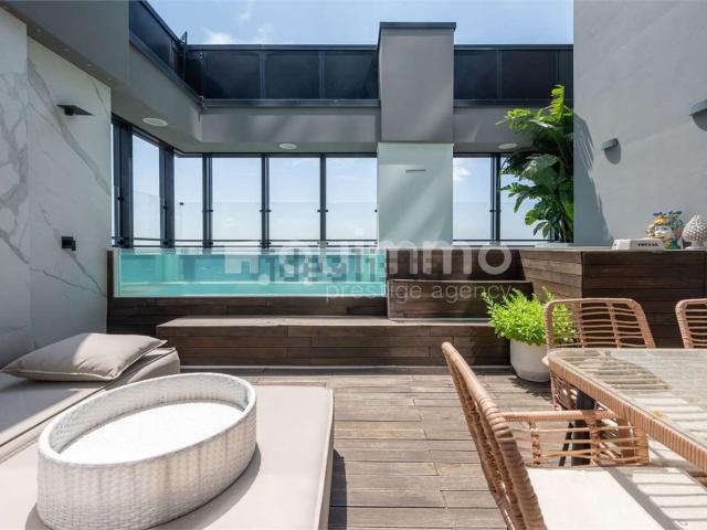 Appartamento in affitto di 180 m² in Viale della Liberazione, 15