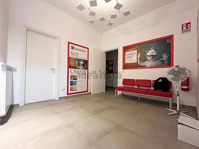 Appartamento in affitto di 180 m² in Corso Vittorio Emanuele, 112