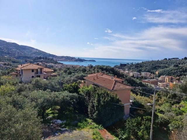 Appartamento in affitto di 180 m² in Località Tre Strade, 8