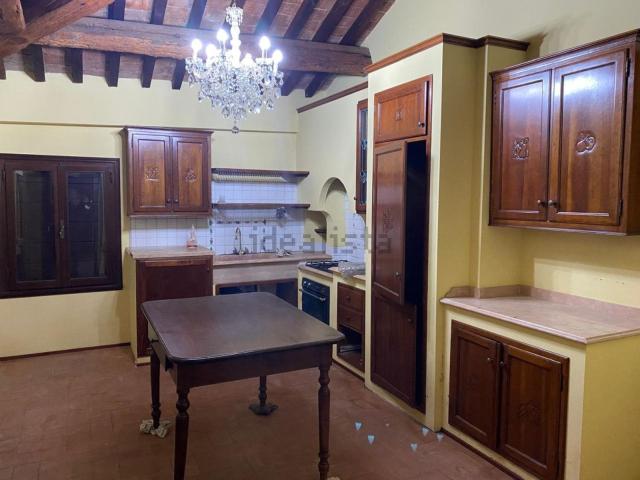Appartamento in affitto di 180 m² in Piazza Maggiore