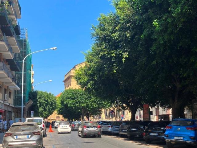 Appartamento in affitto di 181 m² in Via Volturno, 79