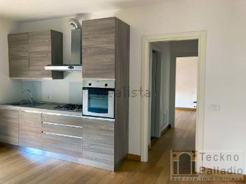 Appartamento in affitto di 186 m²