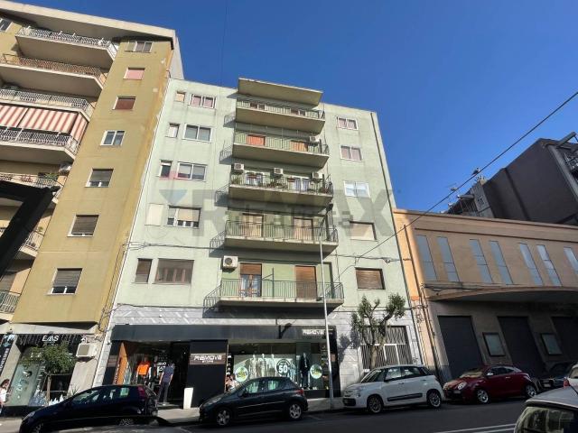 Appartamento in affitto di 200 m²