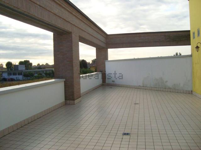 Appartamento in affitto di 200 m²