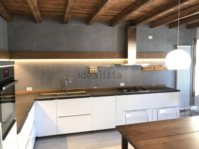 Appartamento in affitto di 200 m² in Corso Vittorio Emanuele II
