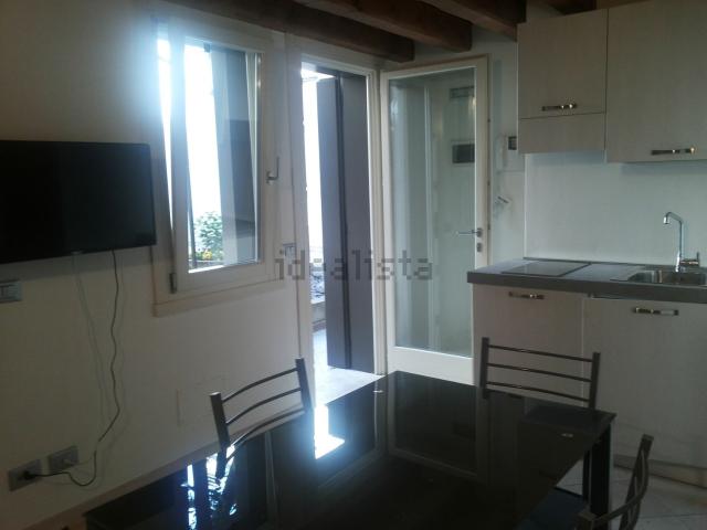 Appartamento in affitto di 20 m² in Via Antonio Locatelli