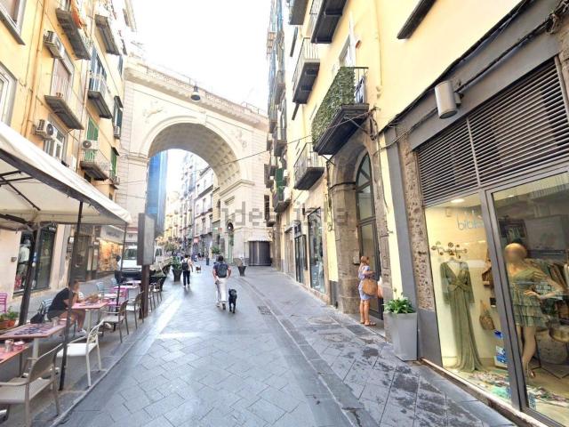 Appartamento in affitto di 20 m² in Via Chiaia