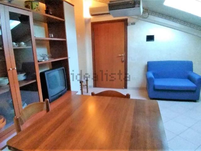 Appartamento in affitto di 40 m² in Via IV Novembre, 80