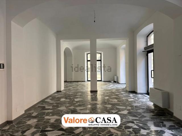 Appartamento in affitto di 211 m²