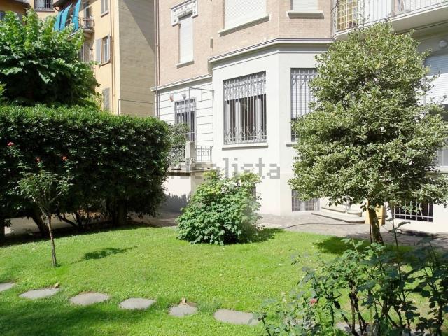 Appartamento in affitto di 212 m² in Via Lamarmora, 55