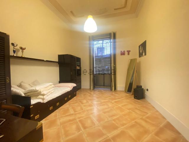 Appartamento in affitto di 220 m² in Via San Vito, 30
