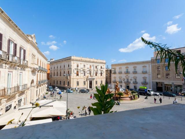 Appartamento in affitto di 220 m² in Piazza Archimede