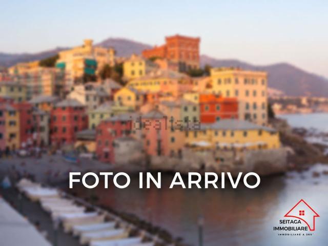 Appartamento in affitto di 221 m² in Via Assarotti