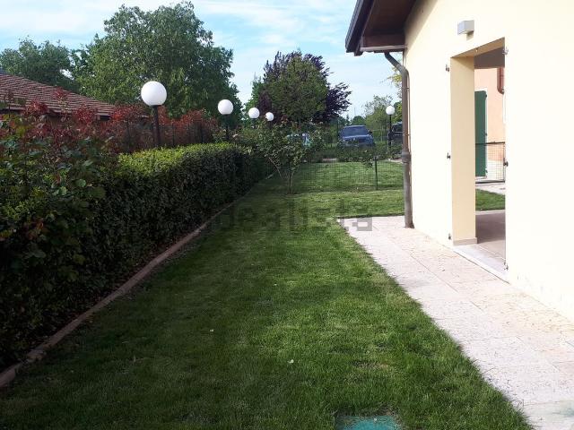Appartamento in affitto di 230 m² in Via S.Lucia