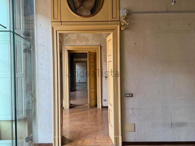 Appartamento in affitto di 230 m² in Borgo Felino