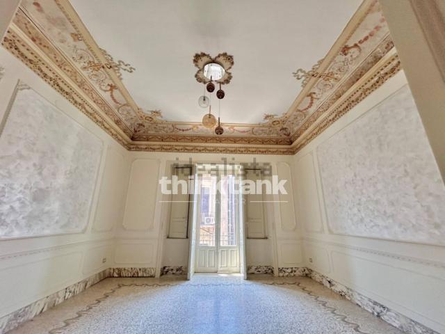 Appartamento in affitto di 240 m² in Via Pietro Toselli