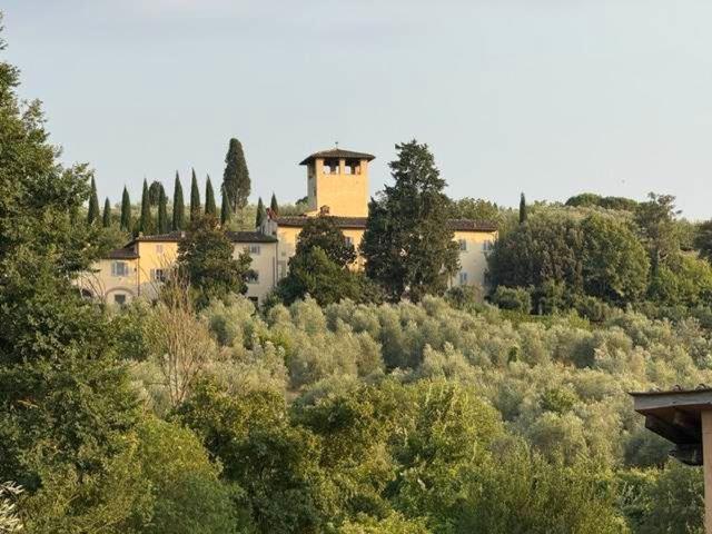 Appartamento in affitto di 200 m² in Via dei Morelli