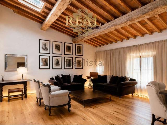 Appartamento in affitto di 250 m² in Via Vicinale di Poggio Secco