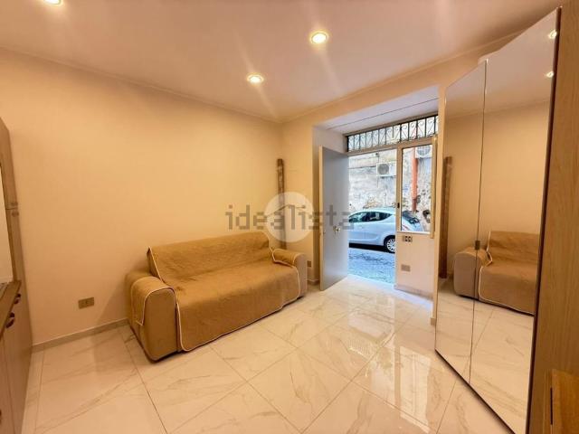 Appartamento in affitto di 25 m² in Vico II Montesanto, 28