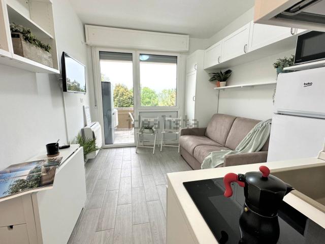 Appartamento in affitto di 25 m² in Via Antonio Samorì, 10