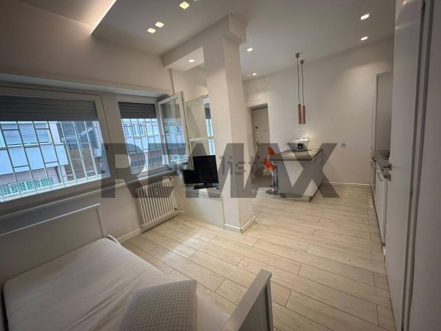 Appartamento in affitto di 25 m² in Via Cesio Basso, 5