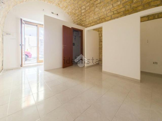 Appartamento in affitto di 25 m² in Via de Florio, 30