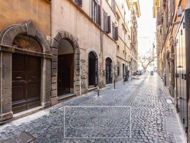 Appartamento in affitto di 25 m² in Via dei Cartari