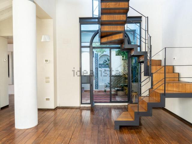 Appartamento in affitto di 300 m²