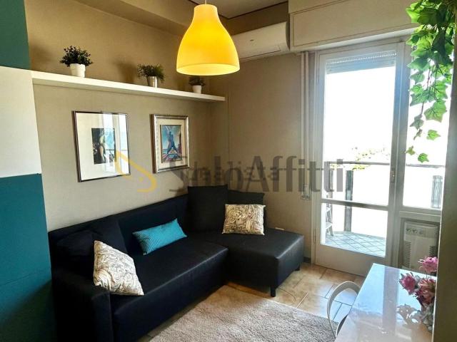 Appartamento in affitto di 30 m² in Lungomare Costituzione, 104