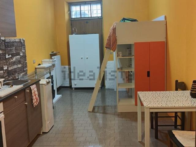 Appartamento in affitto di 30 m² in Via Cesare Battisti, 6