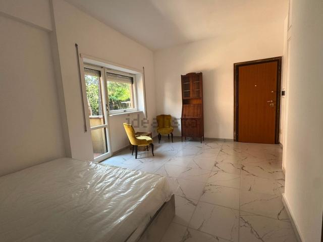 Appartamento in affitto di 30 m² in Via della Camilluccia, 305