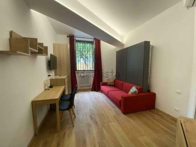 Appartamento in affitto di 30 m² in Via Giacinto Carini