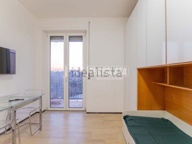 Appartamento in affitto di 30 m² in Via Giuseppe Candiani