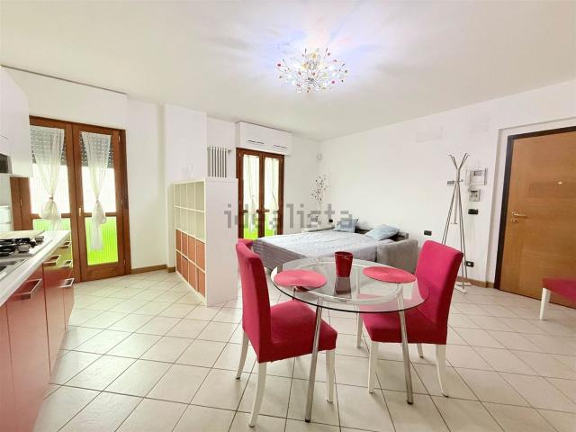Appartamento in affitto di 30 m² in Via Luciano Bausi