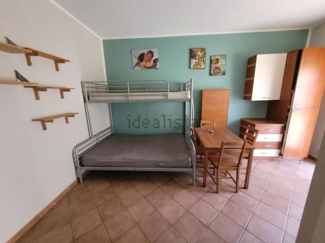 Appartamento in affitto di 30 m² in Via Nino Costa, 43