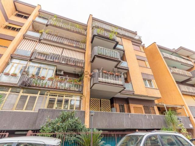 Appartamento in affitto di 31 m² in Via Arnaldo Cervesato