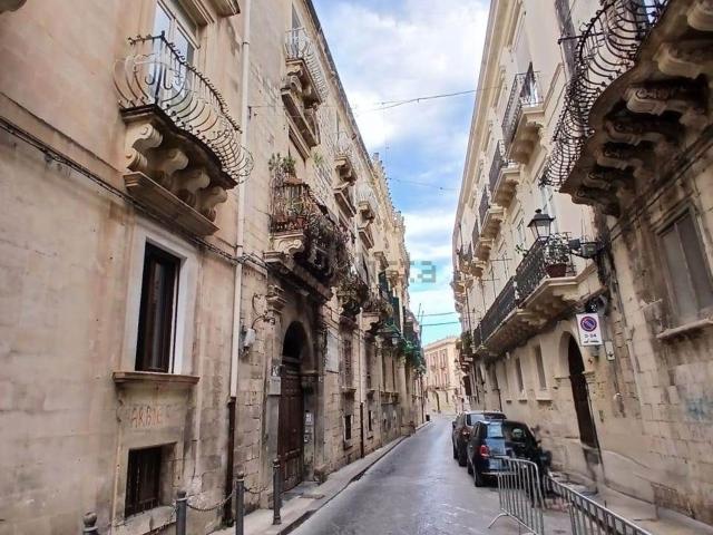 Appartamento in affitto di 31 m² in Via della Maestranza