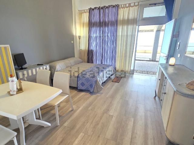 Appartamento in affitto di 32 m² in Via Aurelia Levante, 56