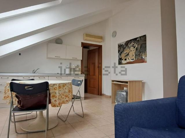 Appartamento in affitto di 34 m² in Corso Dante