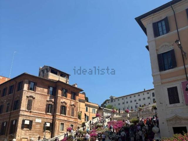 Appartamento in affitto di 350 m² in Piazza di Spagna