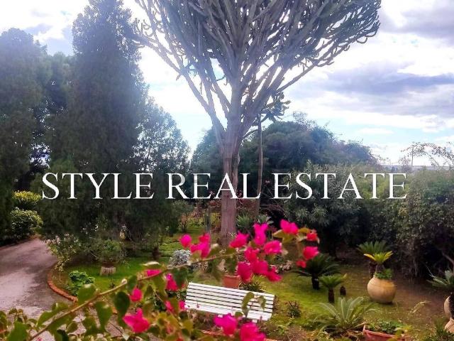Appartamento in affitto di 358 m² in Viale Giulio Emanuele Rizzo