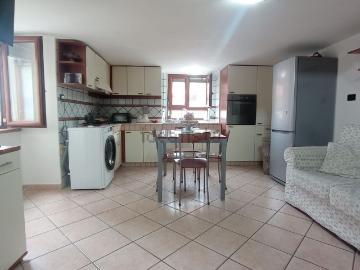 Appartamento in affitto di 35 m² in Piazza S. Eframo Vecchio, 4